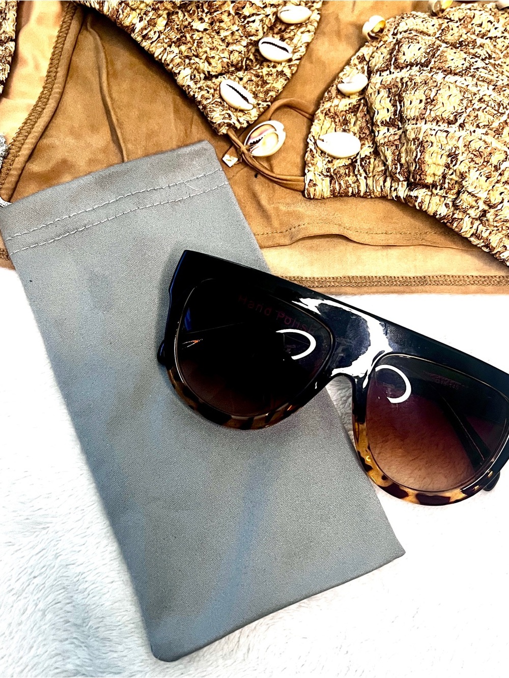 Hot 4 Summerπ₯ Cute Oversized Flirty & Chic Glossy Brown Sunnies!π πΆ ππ₯ - Picture 3 of 6